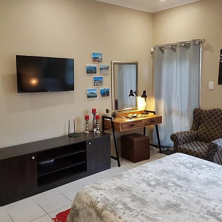 Studio On Bourdeaux Parow Zewnętrze zdjęcie